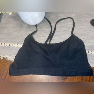 woman’s size medium black fabletics sports bra